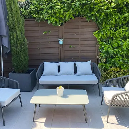 Les Magnolias Holiday home Valbonne